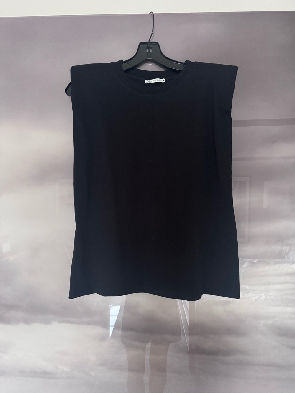 Zara Black Sleeveless Padded-Shoulder Top - Picture 3 of 5